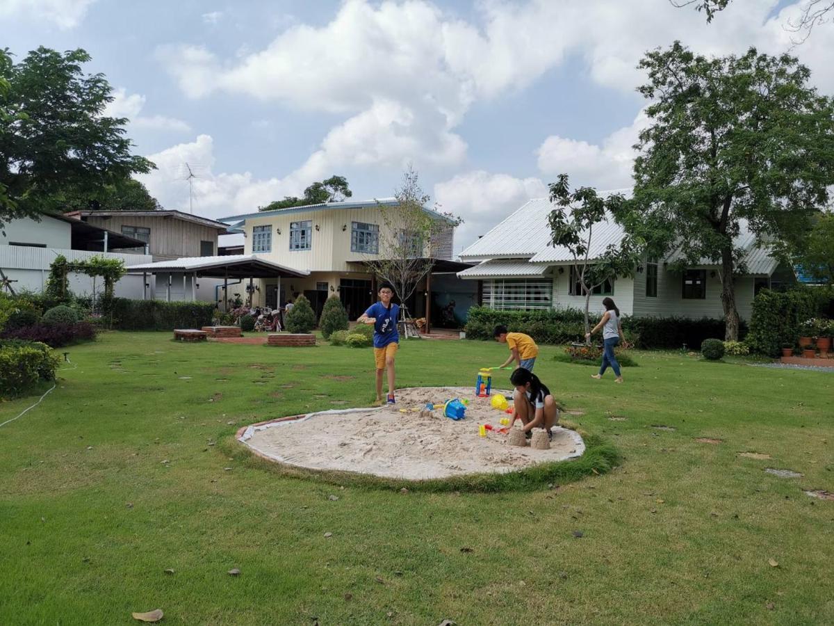 Baan Suan Krung Kao Hotel Phra Nakhon Si Ayutthaya Buitenkant foto