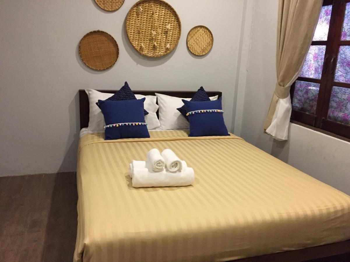Baan Suan Krung Kao Hotel Phra Nakhon Si Ayutthaya Buitenkant foto