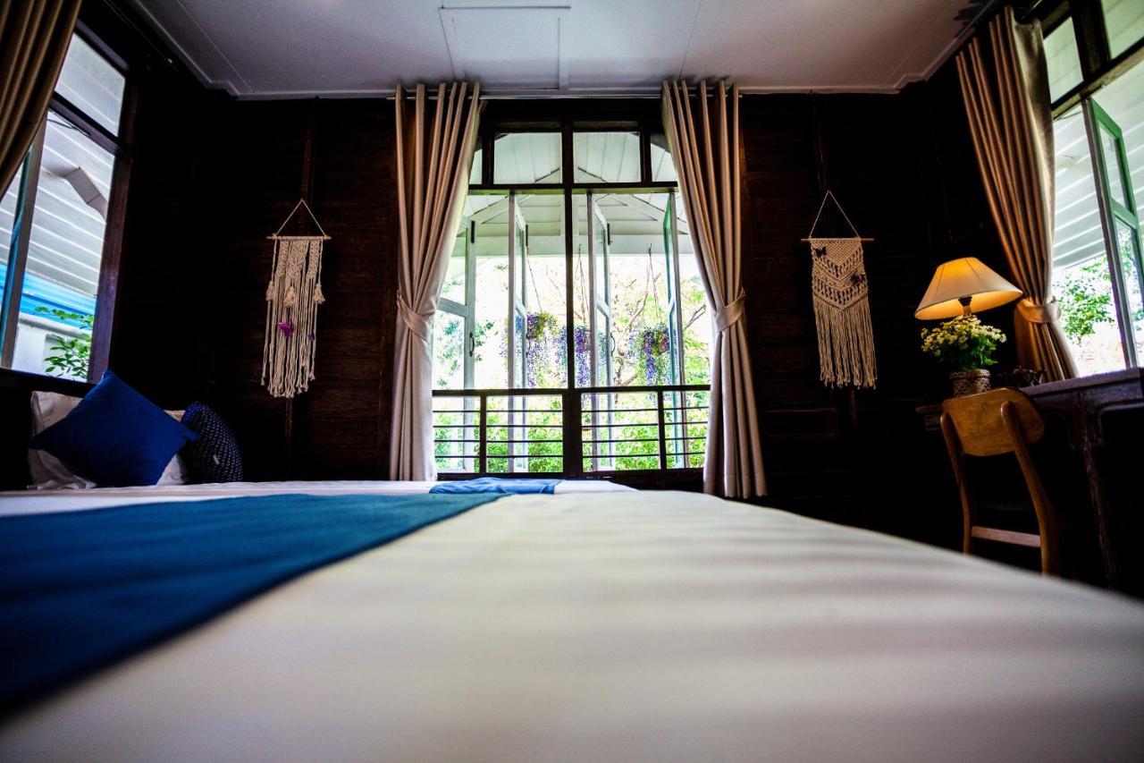 Baan Suan Krung Kao Hotel Phra Nakhon Si Ayutthaya Buitenkant foto