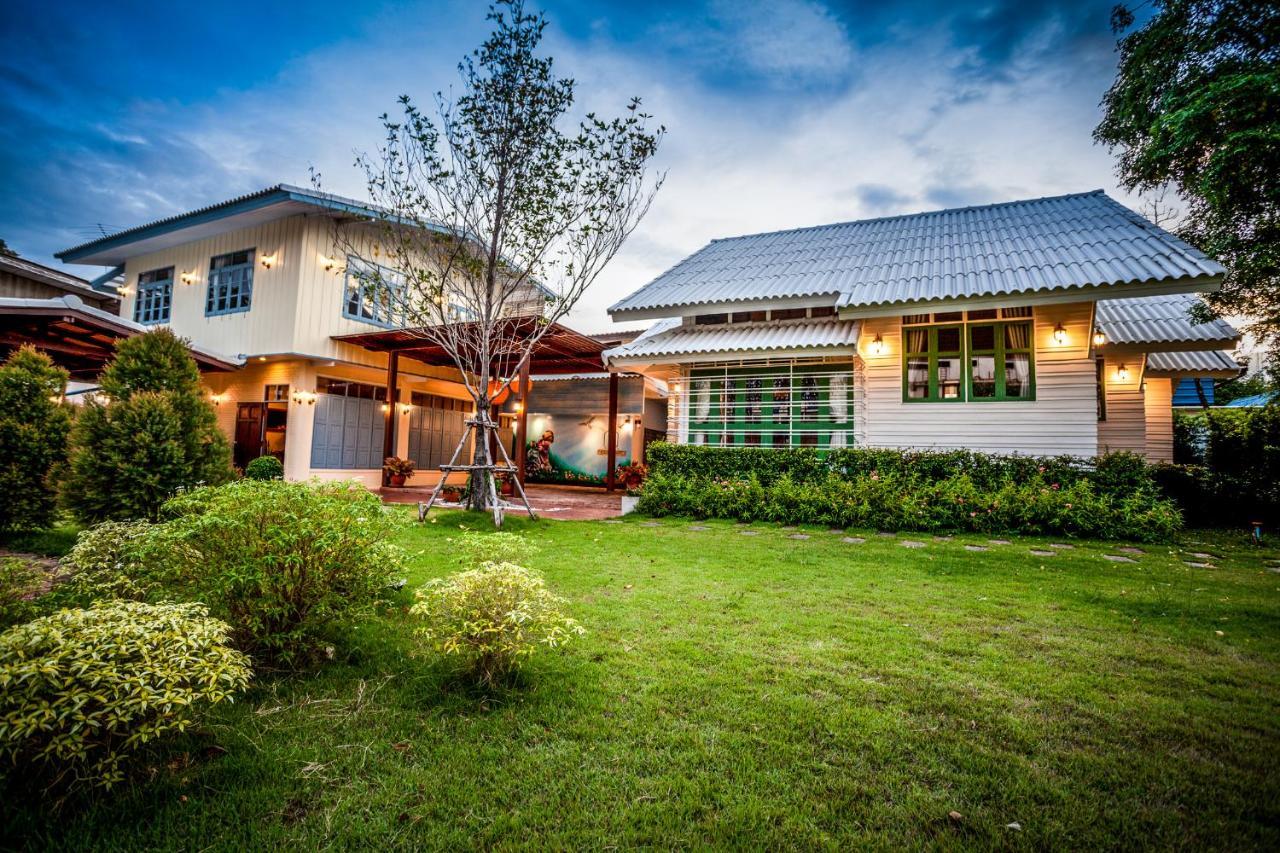 Baan Suan Krung Kao Hotel Phra Nakhon Si Ayutthaya Buitenkant foto