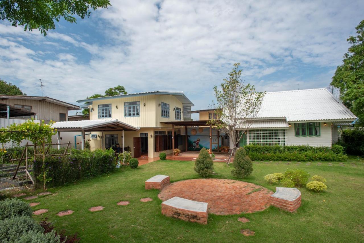 Baan Suan Krung Kao Hotel Phra Nakhon Si Ayutthaya Buitenkant foto