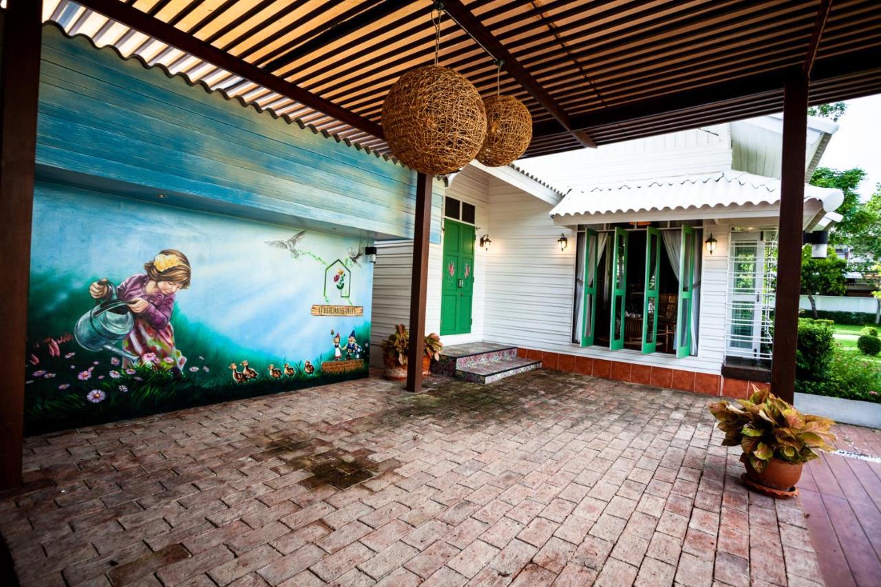 Baan Suan Krung Kao Hotel Phra Nakhon Si Ayutthaya Buitenkant foto